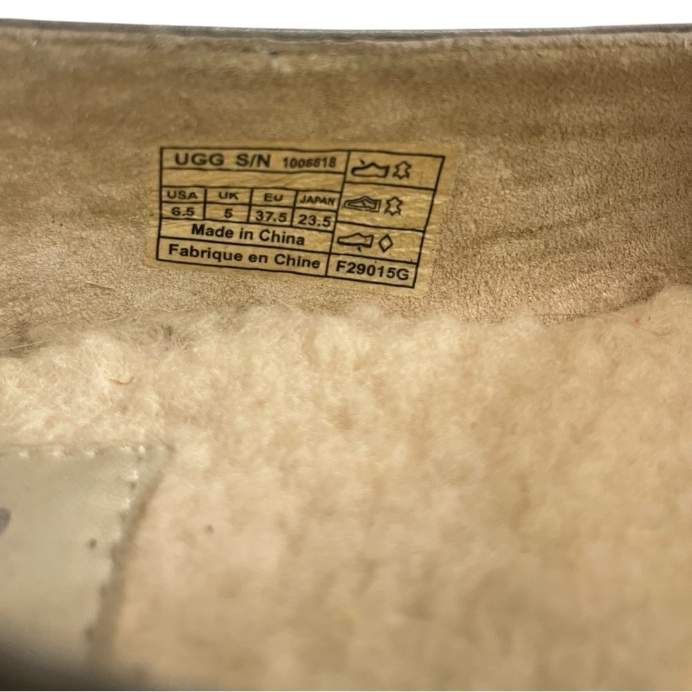 UGG WOMEN'S bentile constellation flat slip on shoes size 6.5 - Picture 8 of 12